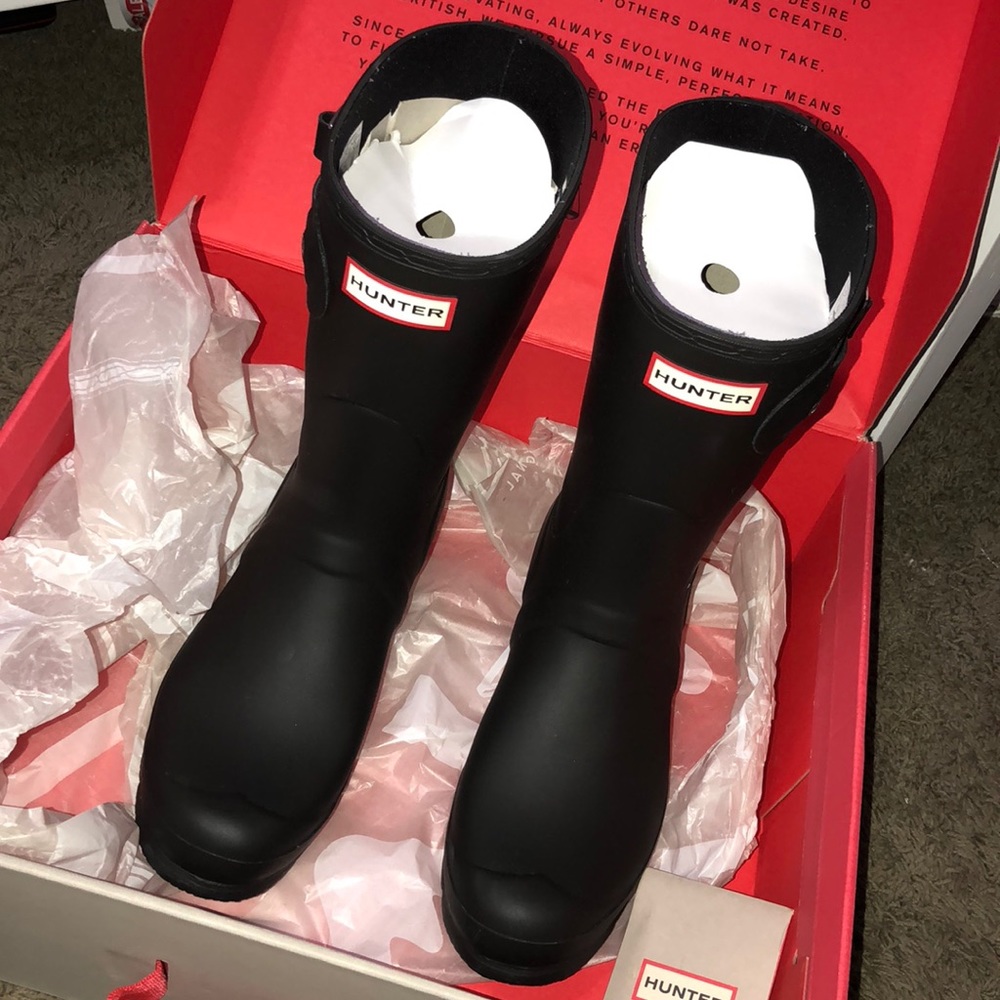 Short matte hunter boots